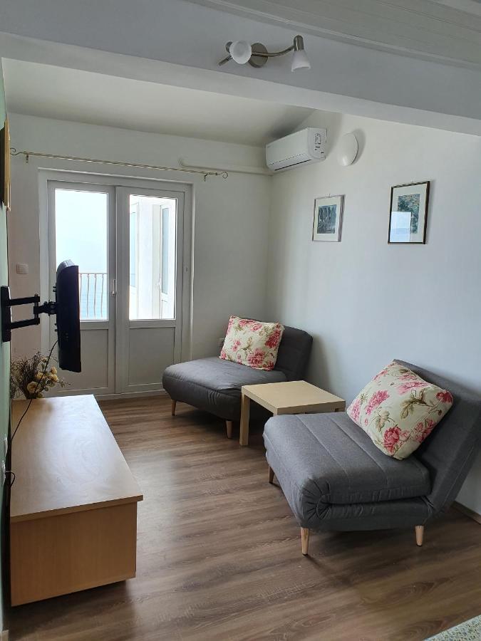 Apartments By The Sea Tucepi, Makarska - 2699 Ngoại thất bức ảnh
