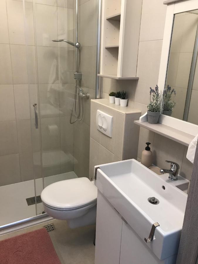 Apartments By The Sea Tucepi, Makarska - 2699 Ngoại thất bức ảnh
